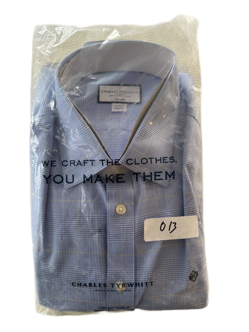Charles Tyrwhitt Non-Iron Performance Check Shirt Classic Fit 17.5/35 Lilac
